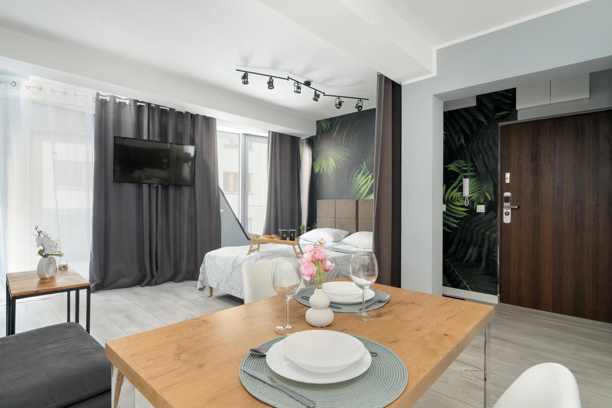 Stylowe I Eleganckie Studia Very Berry W Poznaniu By Noclegi Renters Екстер'єр фото